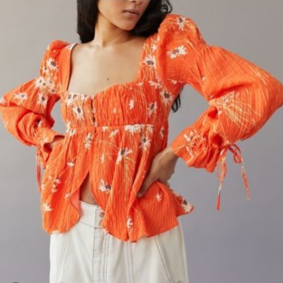 Urban Outfitters Tops - Urban Outfitters Top Size Xs Nwot